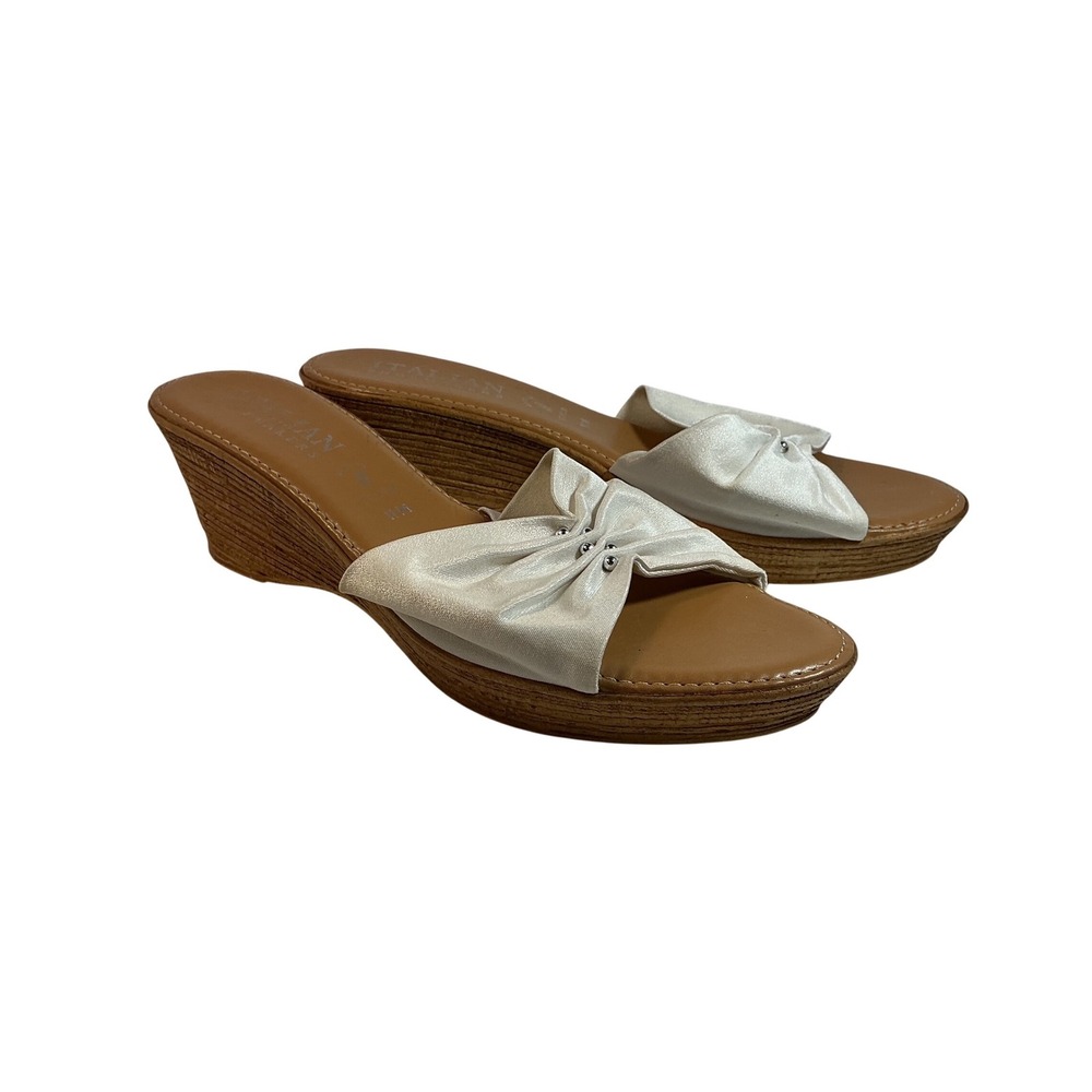 Italian Shoemakers Womens White Fabric Studded Wedge Slide Sandals Size 11M